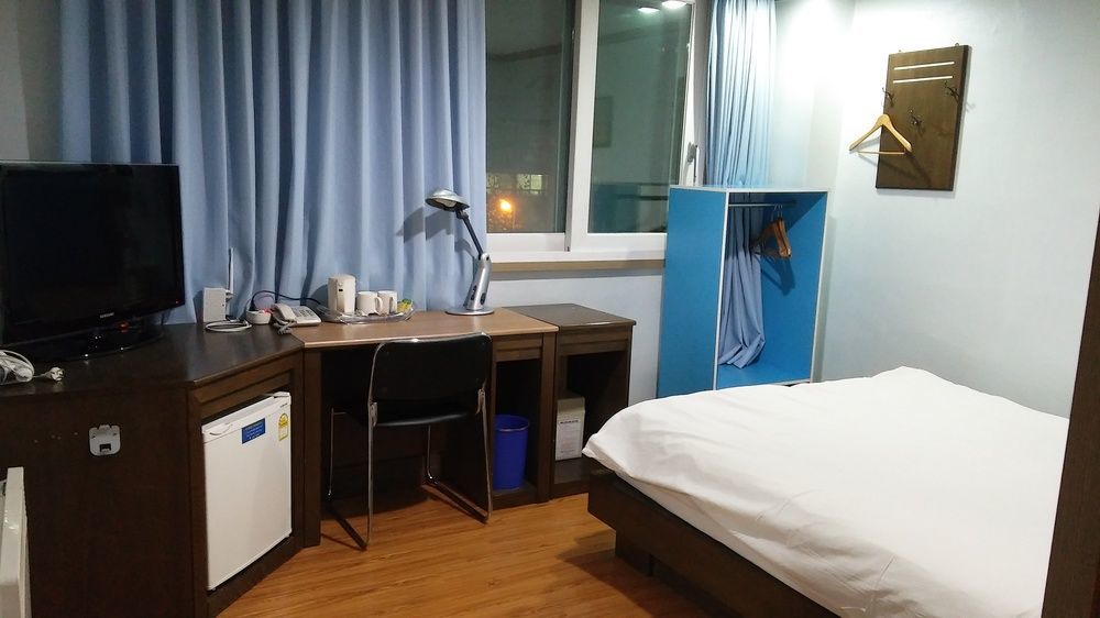 Stay Pohang Hotel Bagian luar foto