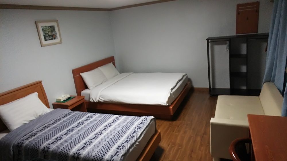 Stay Pohang Hotel Bagian luar foto